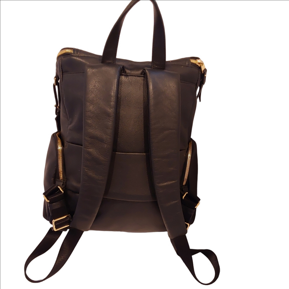 Tumi Voyageur Lexa Zip Flap Backpack Backpack in Black and Gold Hardware - Picture 5 of 14